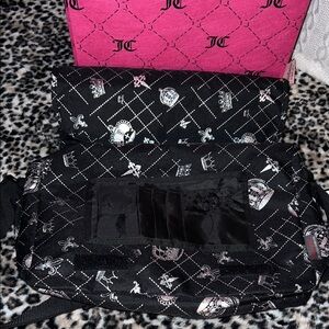 Chic Black and Silver Patterned Shoulder Bag